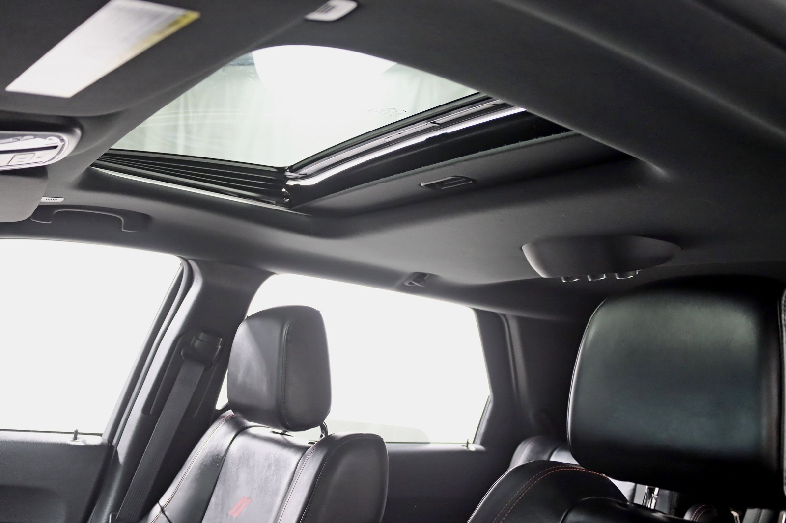 2022 DODGE DURANGO - Image 31