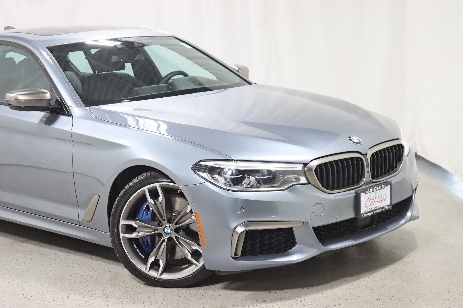 2019 BMW M550I - Image 3