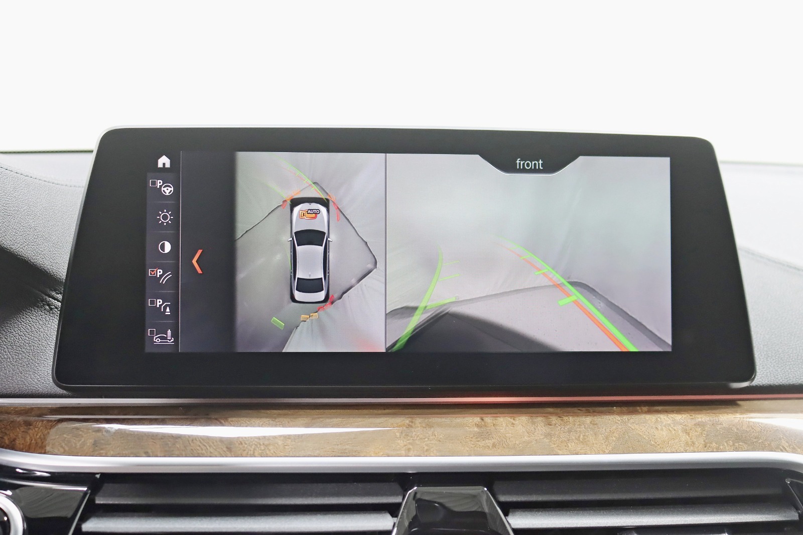 2019 BMW M550I - Image 22