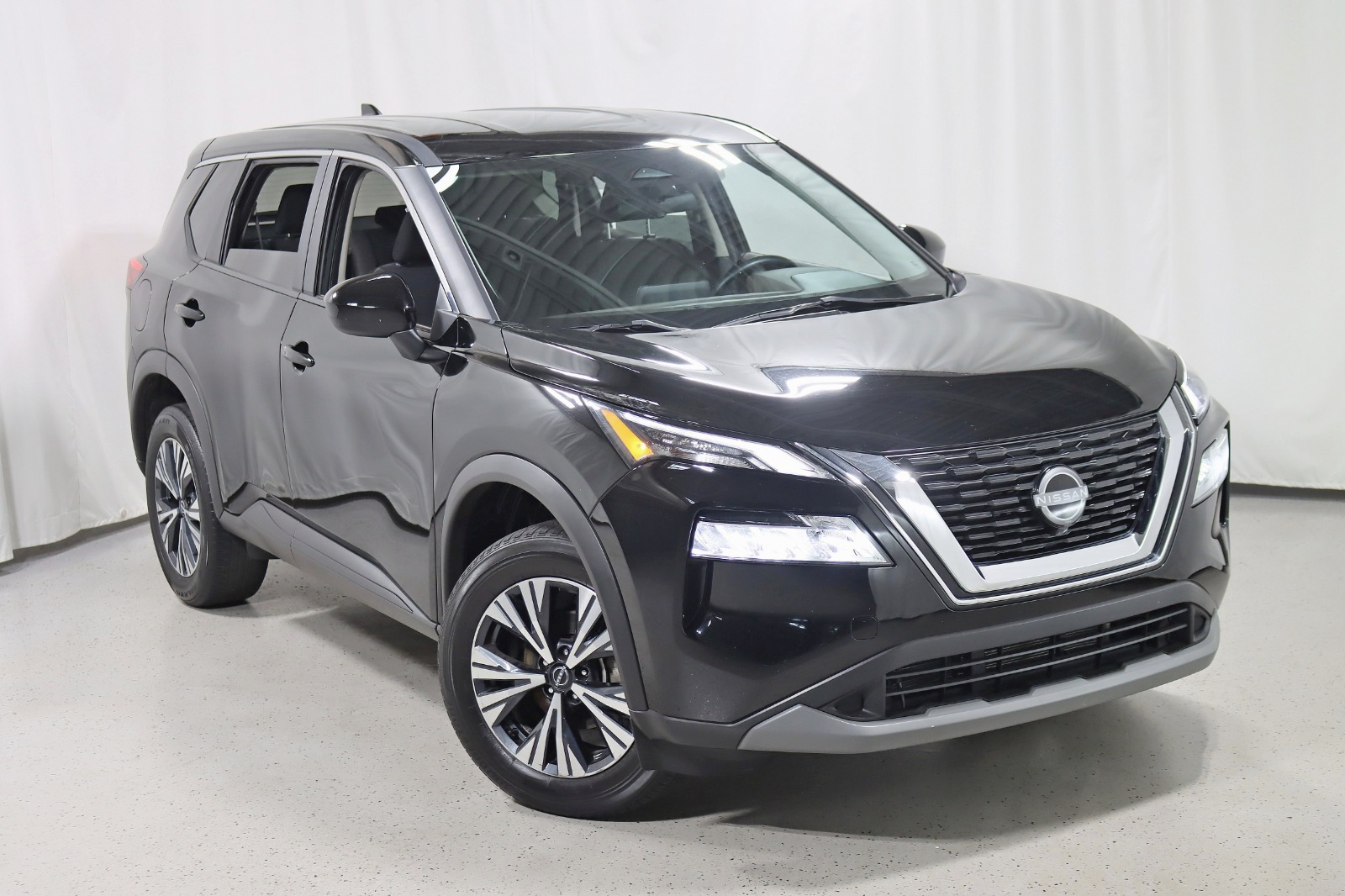 2023 NISSAN ROGUE - Image 7