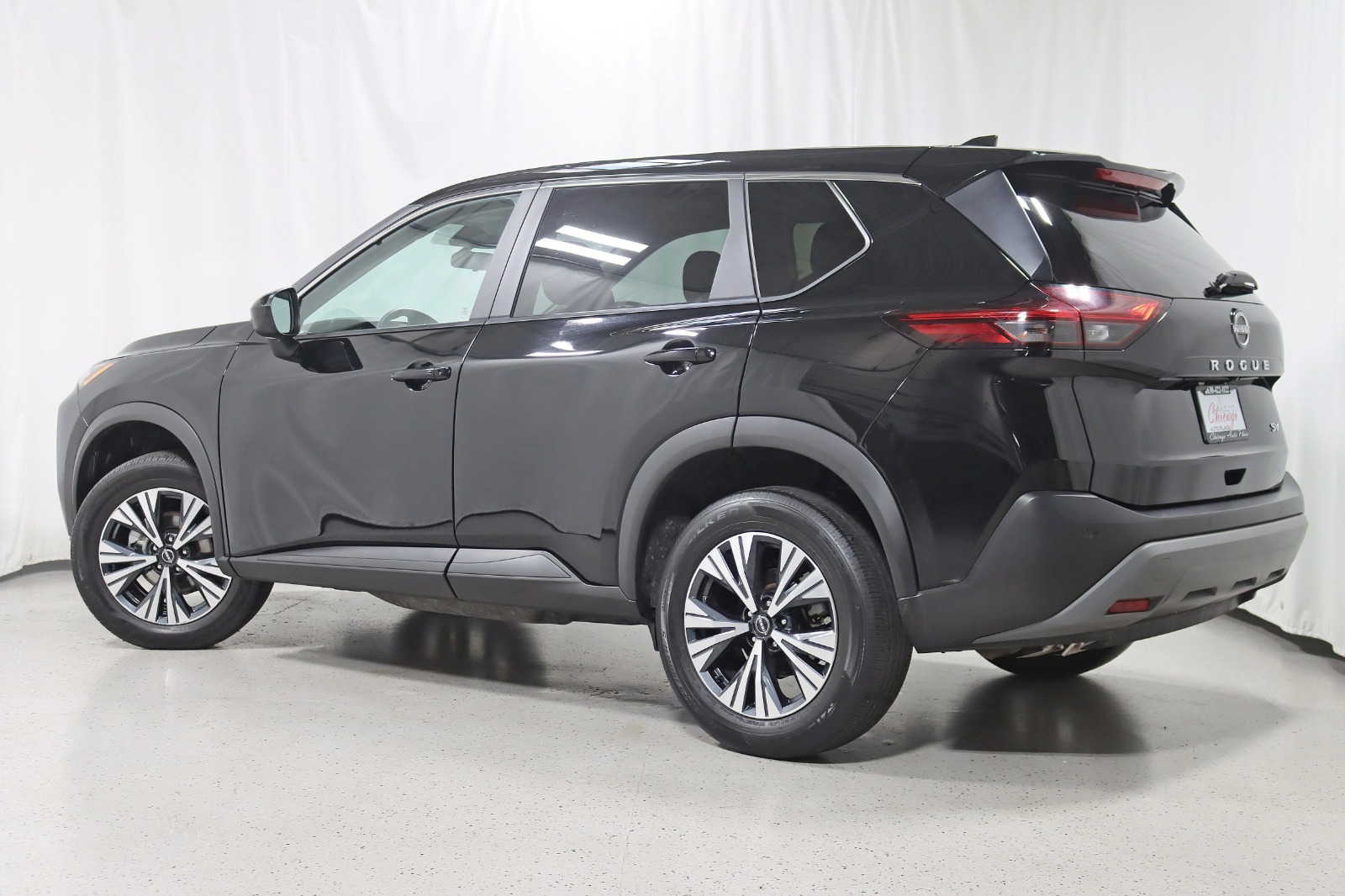 2023 NISSAN ROGUE - Image 10