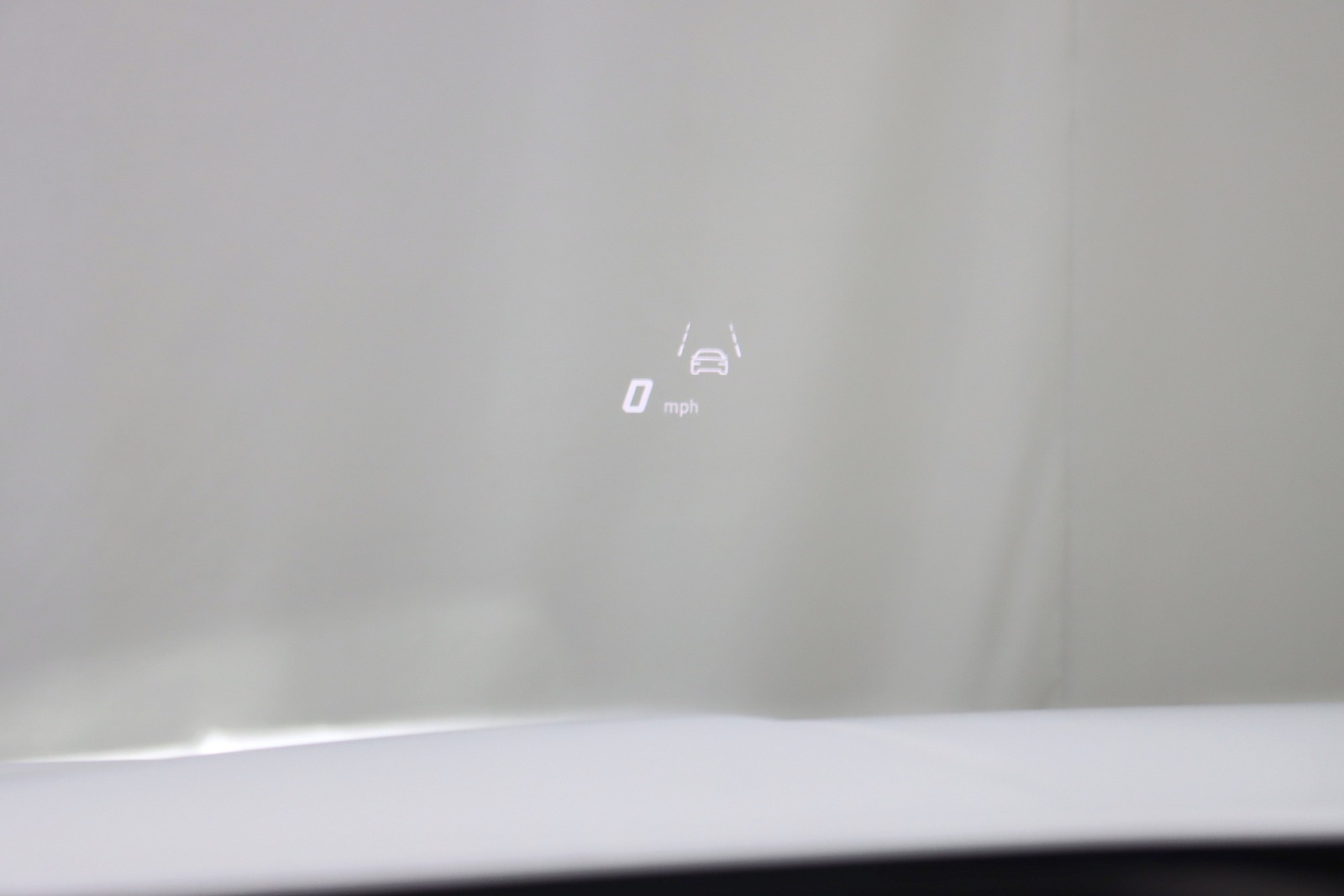 2024 LAMBORGHINI URUS - Image 21