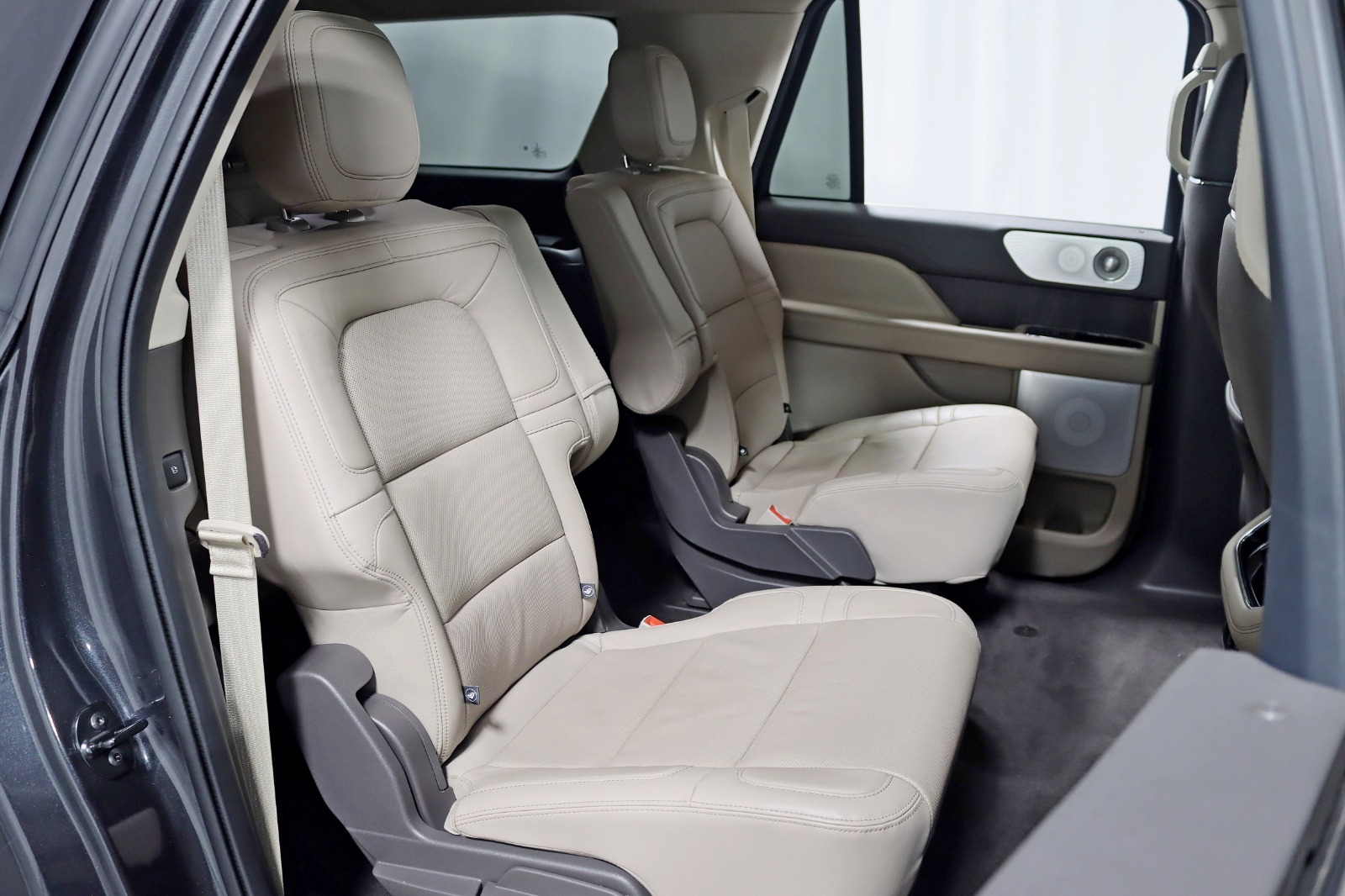 2022 LINCOLN NAVIGATOR L - Image 36