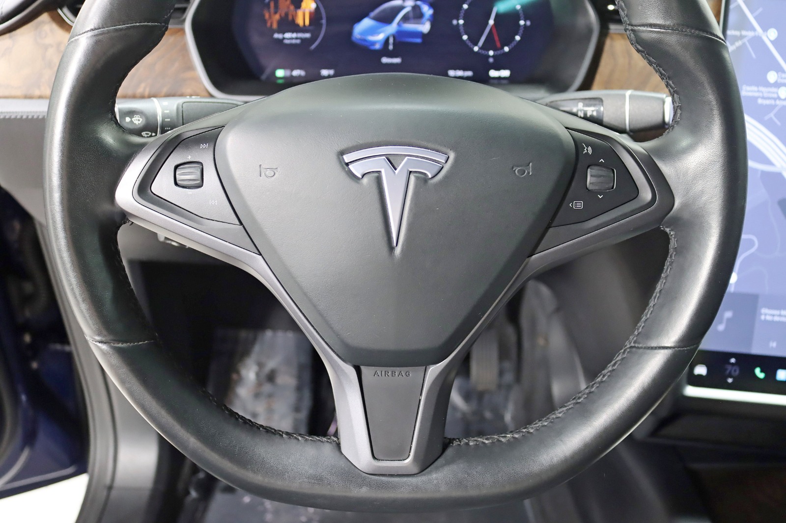 2018 TESLA MODEL X - Image 17