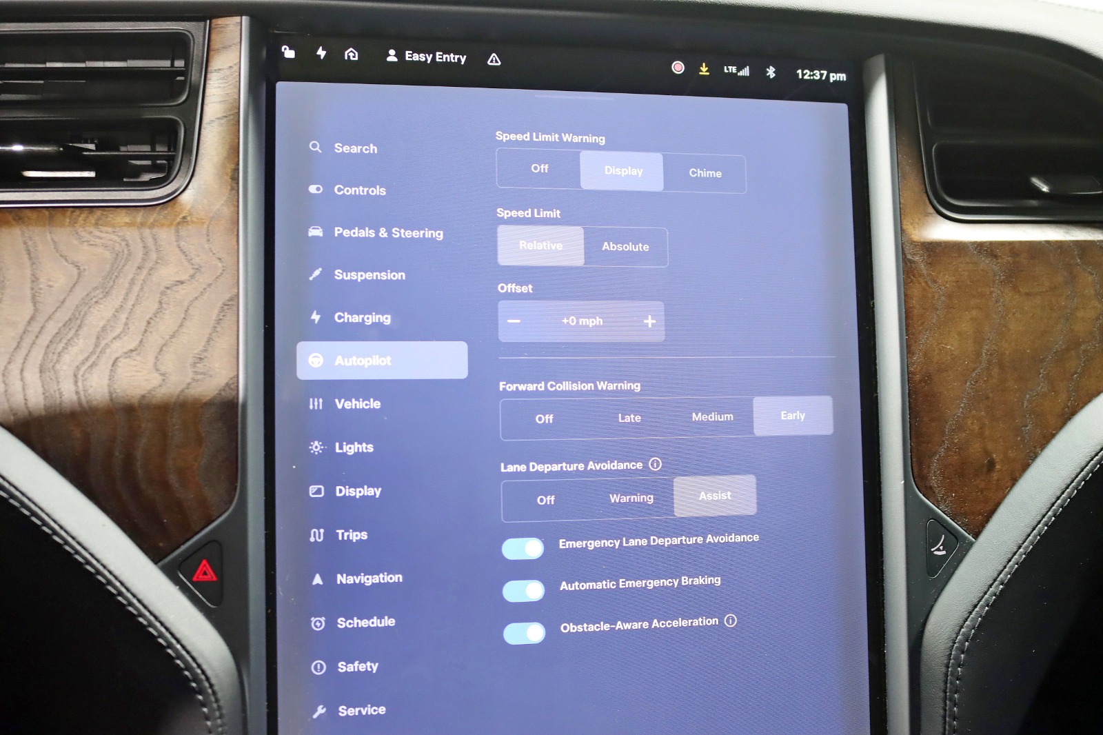 2018 TESLA MODEL X - Image 23