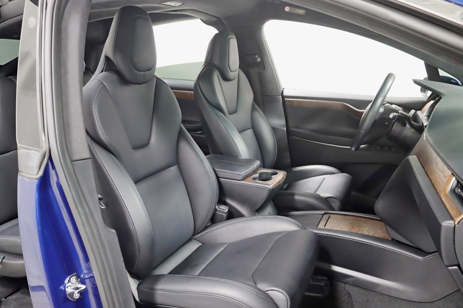 2018 TESLA MODEL X - Image 27