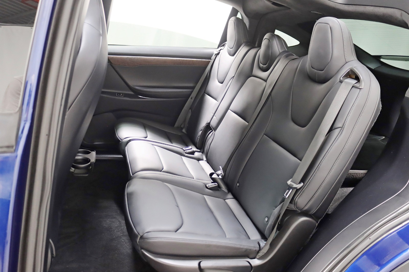 2018 TESLA MODEL X - Image 28