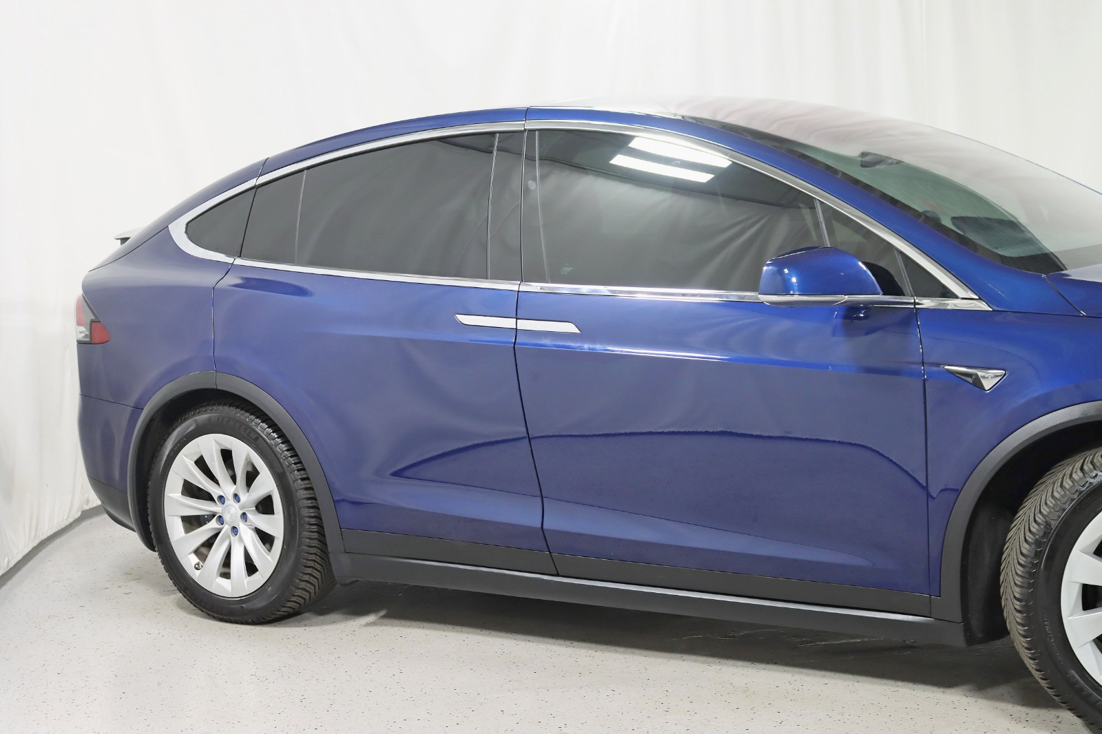 2018 TESLA MODEL X - Image 4