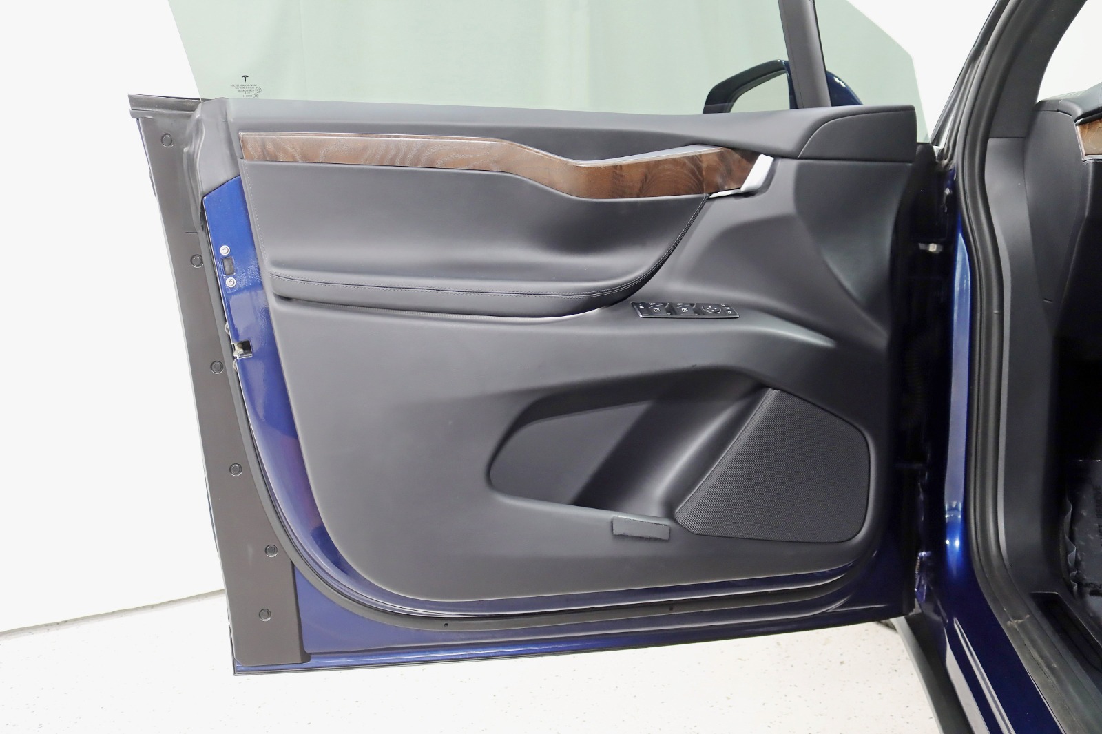 2018 TESLA MODEL X - Image 31