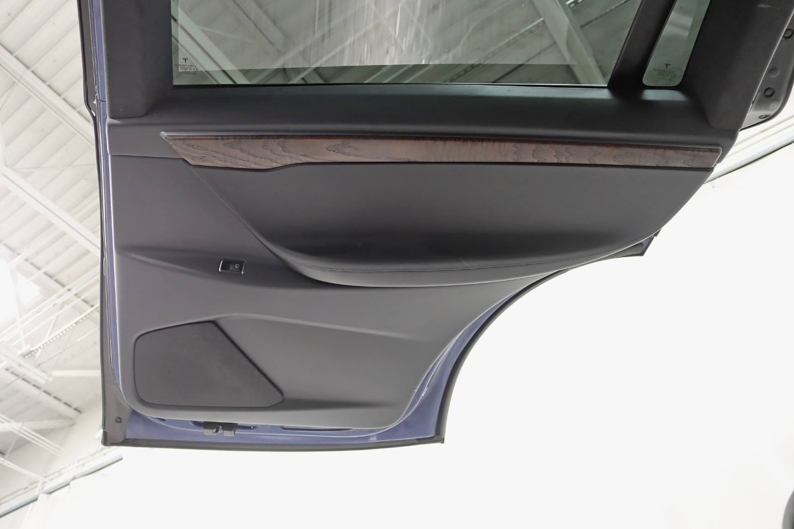 2018 TESLA MODEL X - Image 34