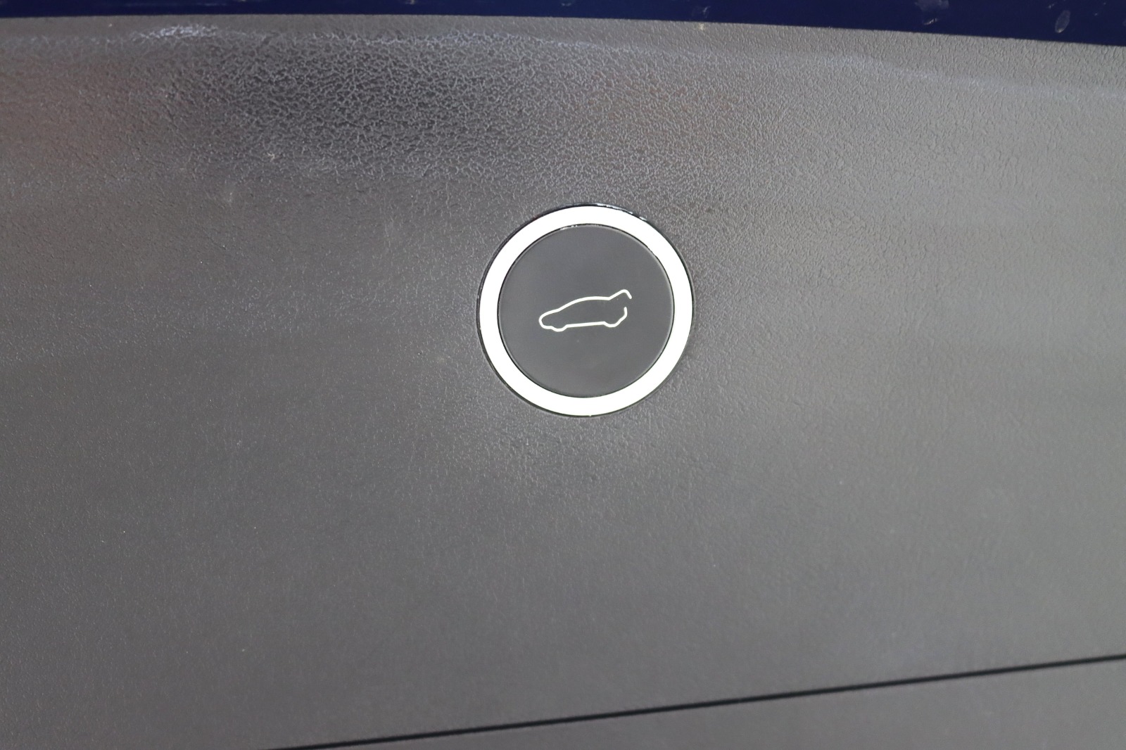 2018 TESLA MODEL X - Image 35