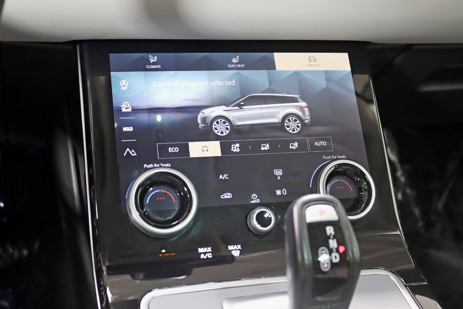 2021 LAND ROVER RANGE ROVER EVOQUE - Image 27