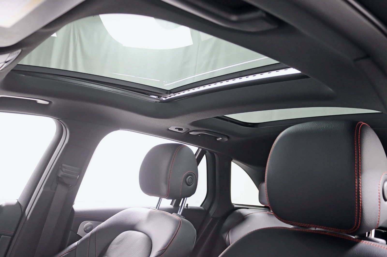 2019 MERCEDES-BENZ GLC-CLASS - Image 38