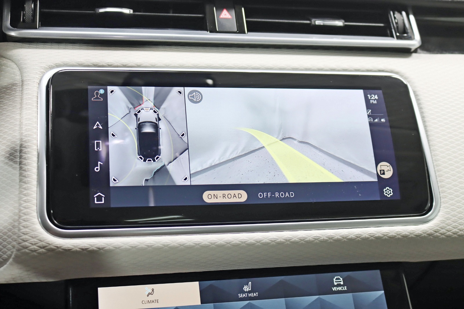 2021 LAND ROVER RANGE ROVER VELAR - Image 18