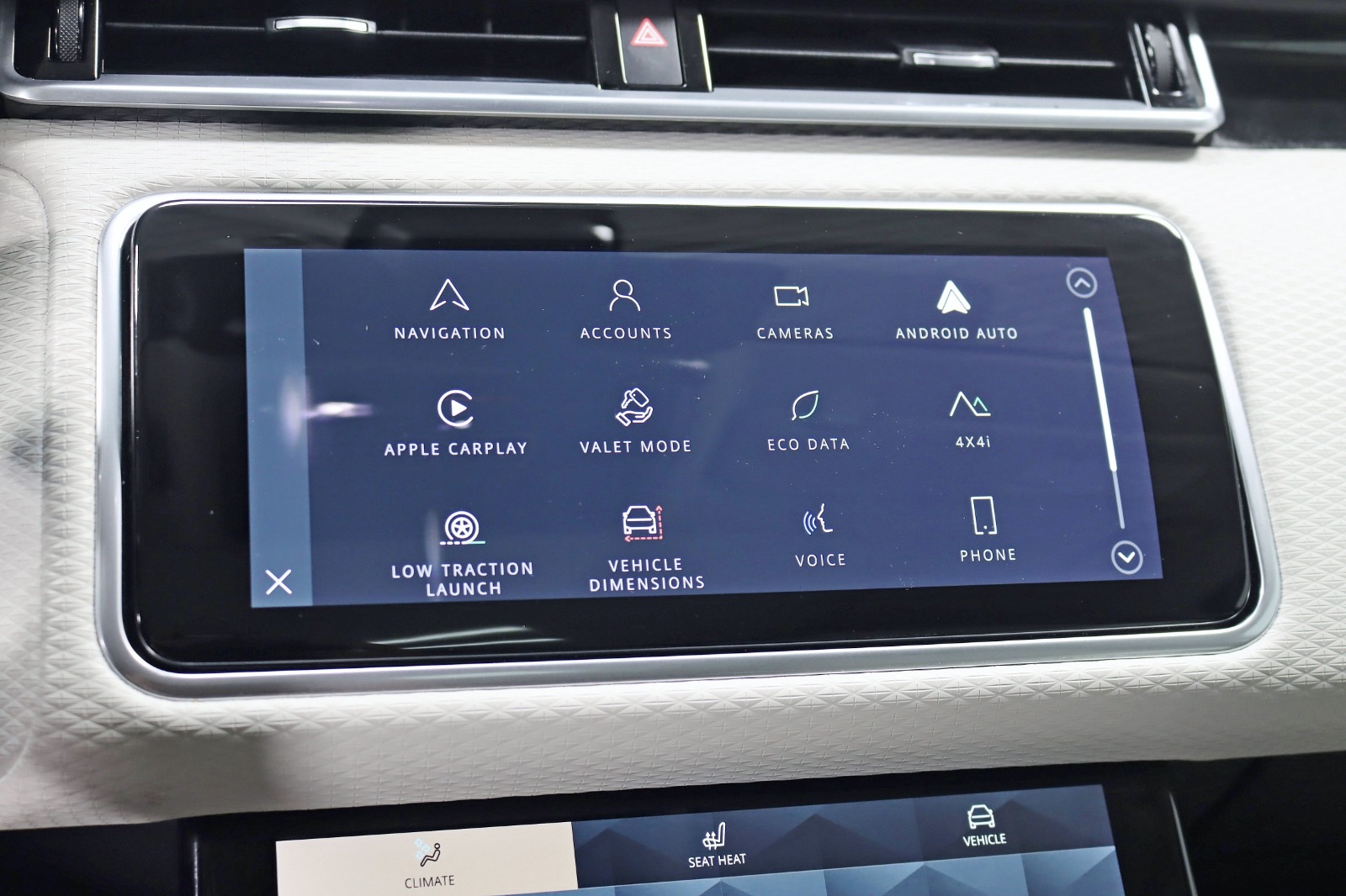 2021 LAND ROVER RANGE ROVER VELAR - Image 21