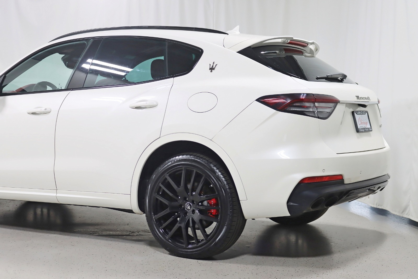 2022 MASERATI LEVANTE - Image 12