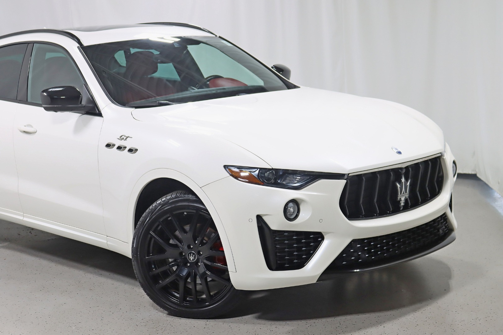 2022 MASERATI LEVANTE - Image 4