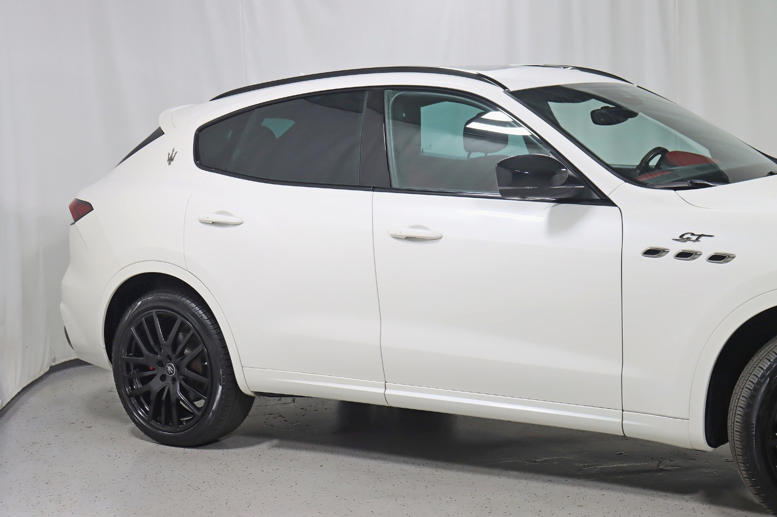 2022 MASERATI LEVANTE - Image 5