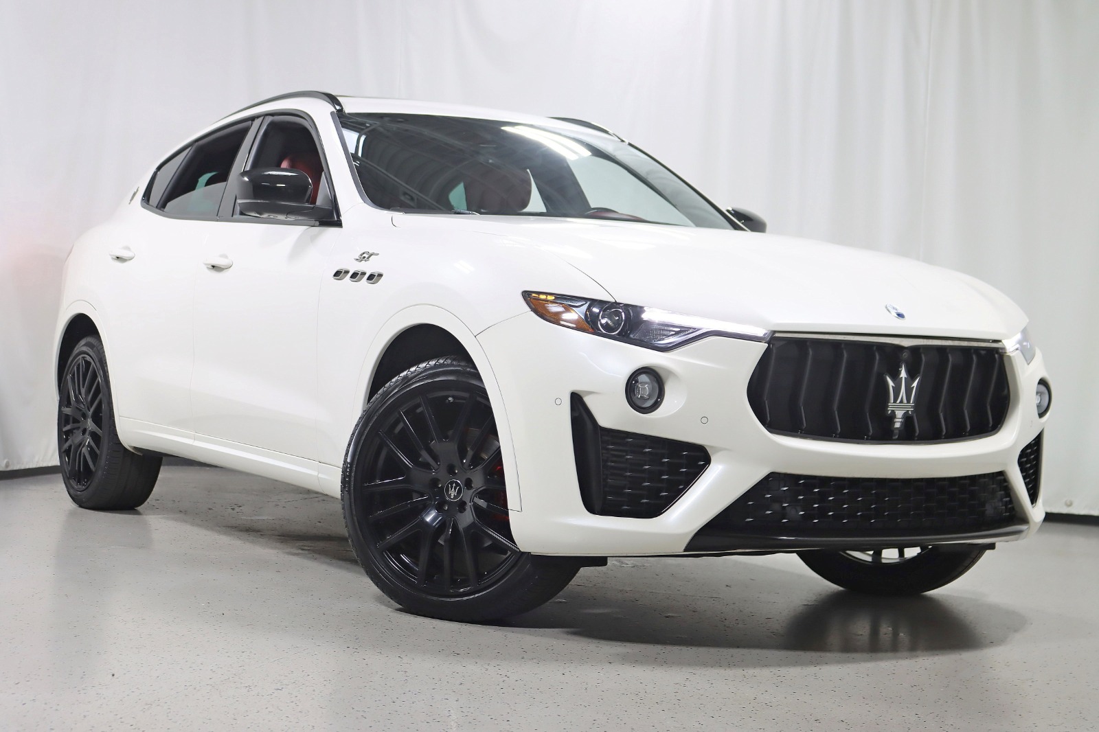 2022 MASERATI LEVANTE - Image 9