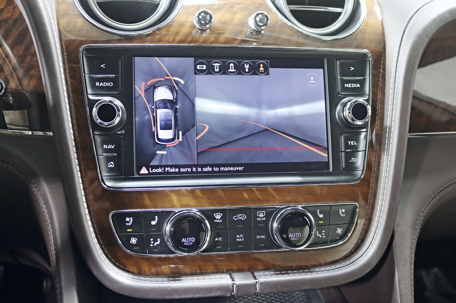 2018 BENTLEY BENTAYGA - Image 20