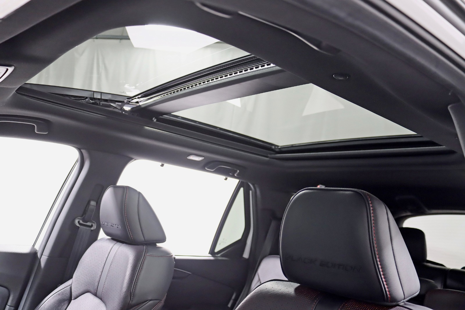 2025 HONDA PILOT - Image 38