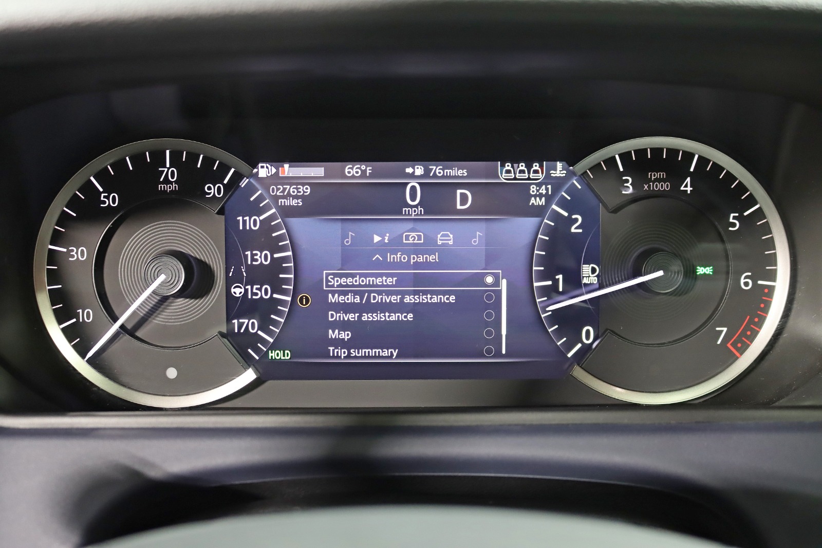 2022 LAND ROVER RANGE ROVER VELAR - Image 17