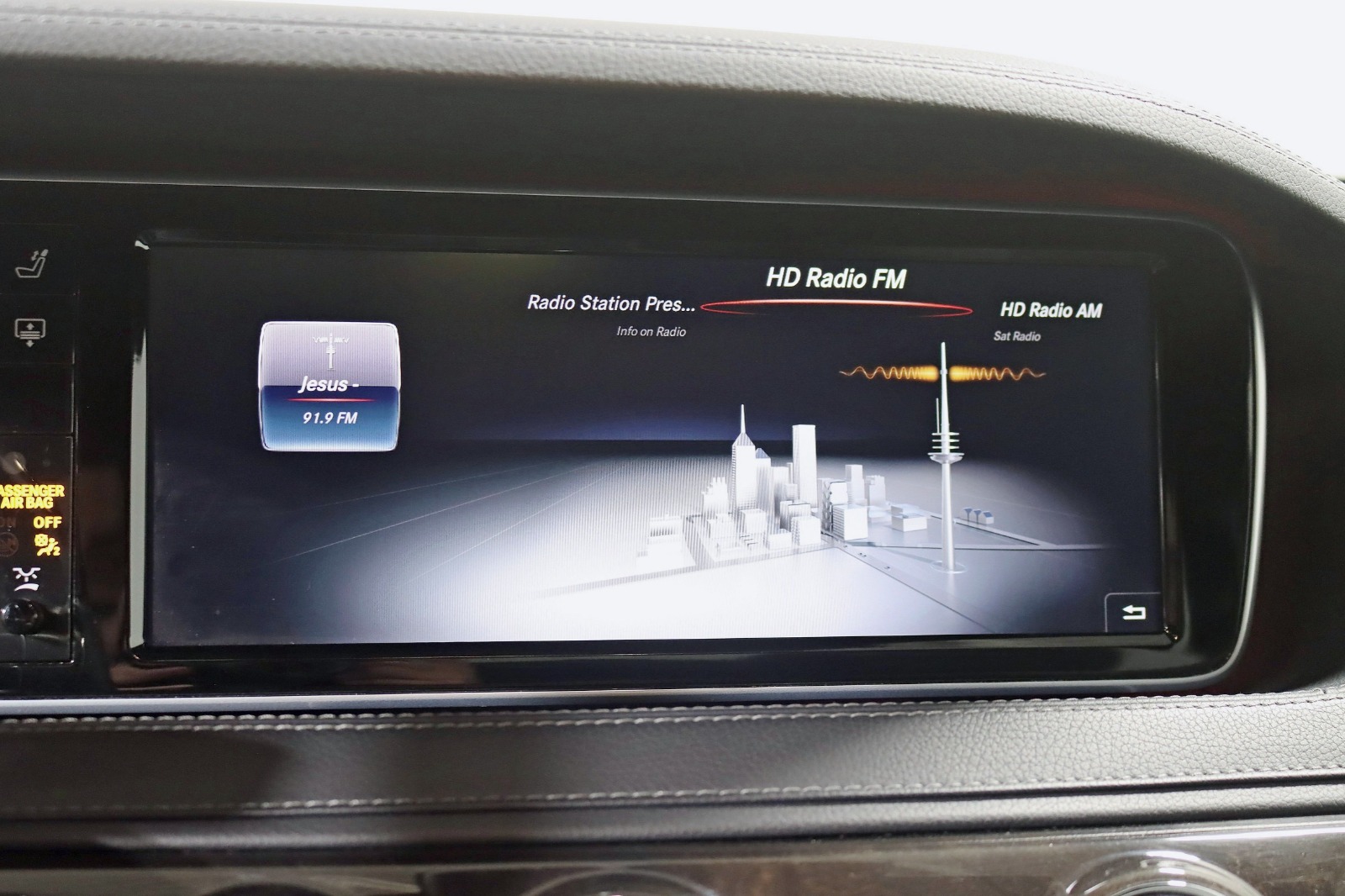 2015 MERCEDES-BENZ S-CLASS - Image 28