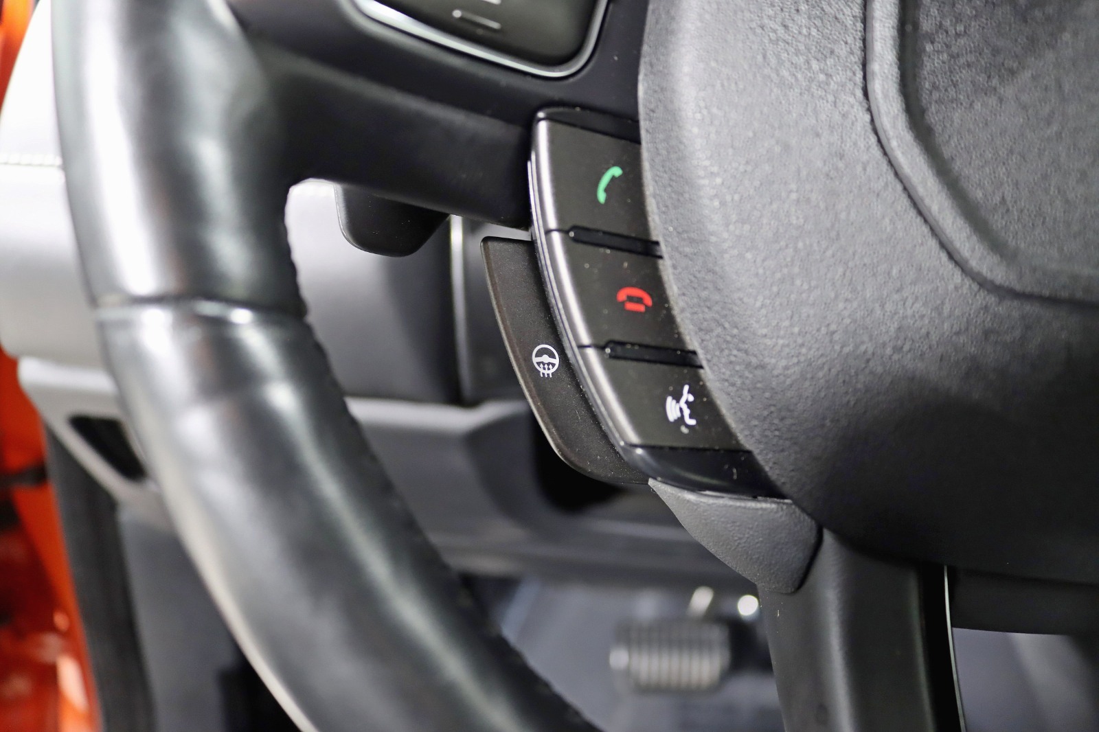 2017 LAND ROVER RANGE ROVER EVOQUE - Image 19