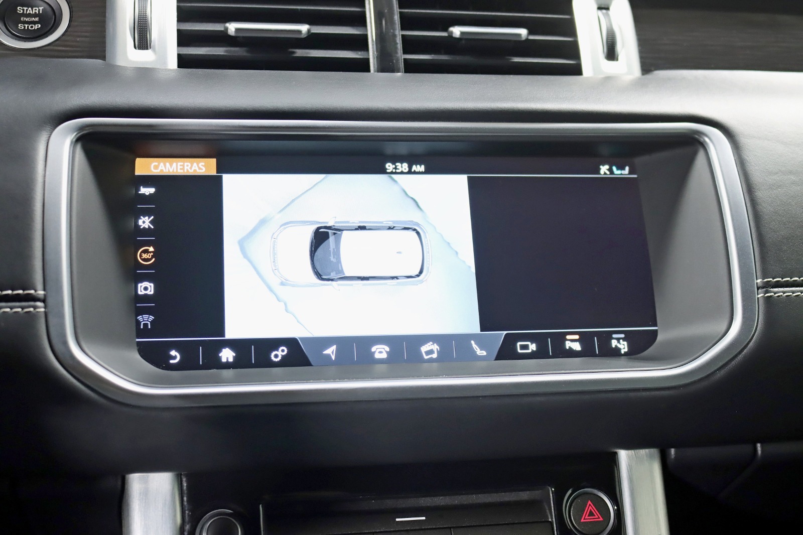 2017 LAND ROVER RANGE ROVER EVOQUE - Image 23