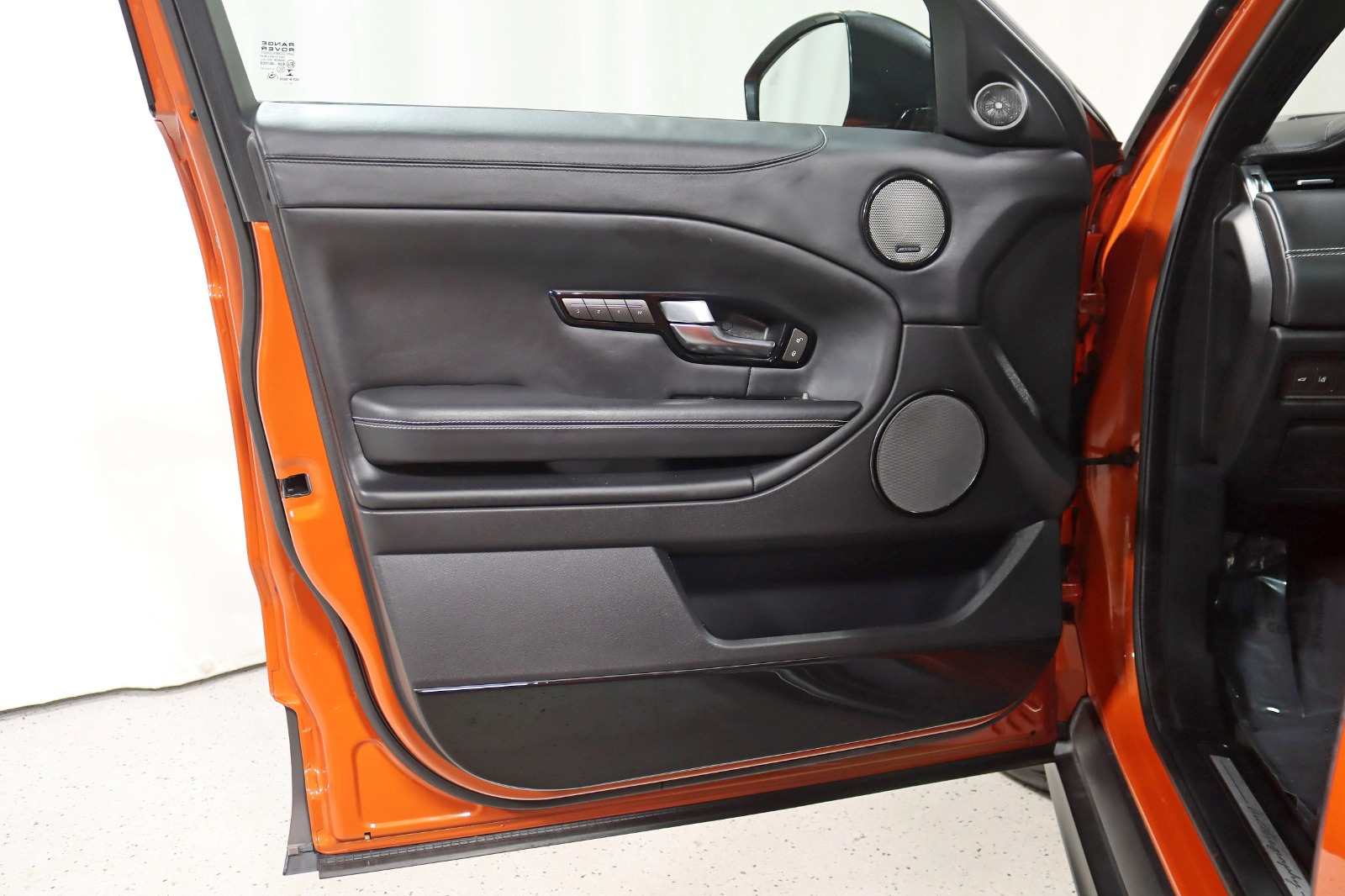 2017 LAND ROVER RANGE ROVER EVOQUE - Image 37