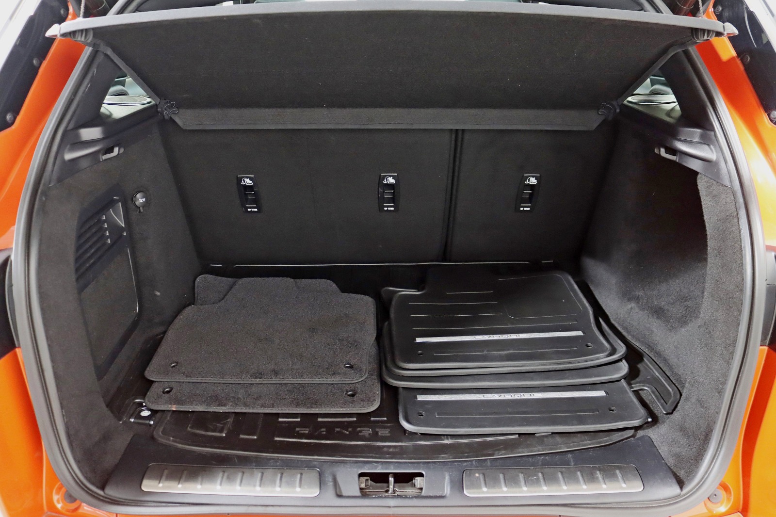 2017 LAND ROVER RANGE ROVER EVOQUE - Image 41