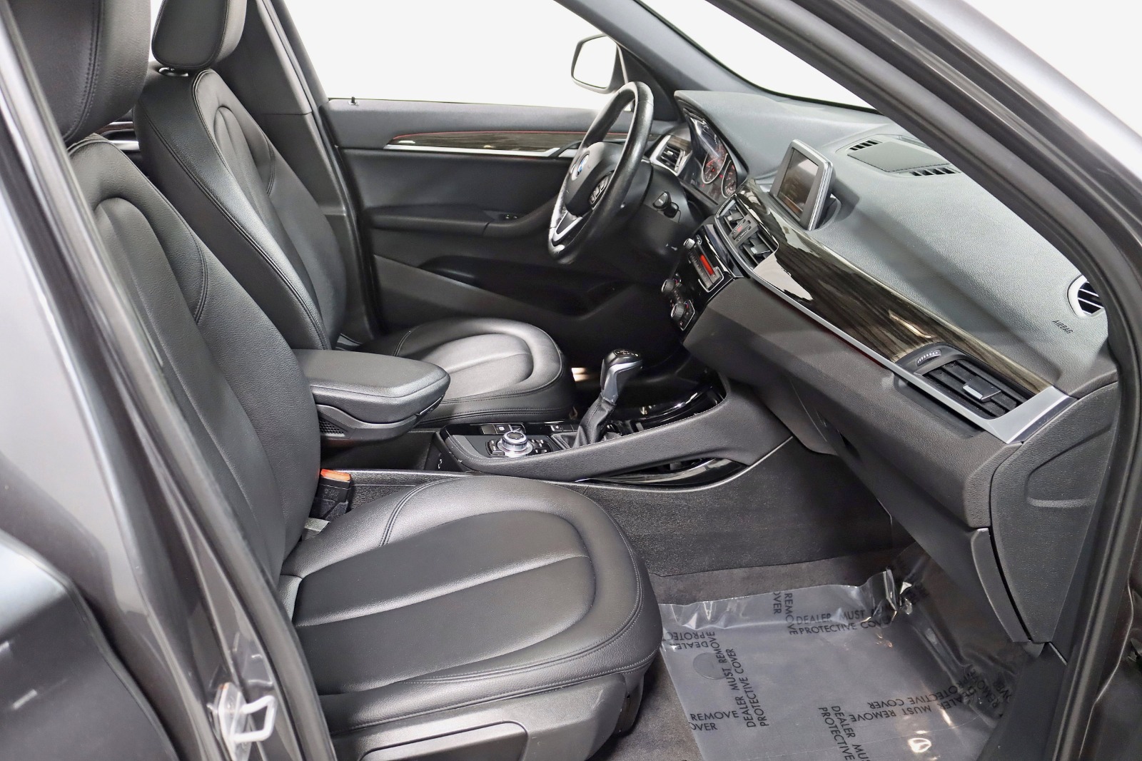 2016 BMW X1 - Image 31