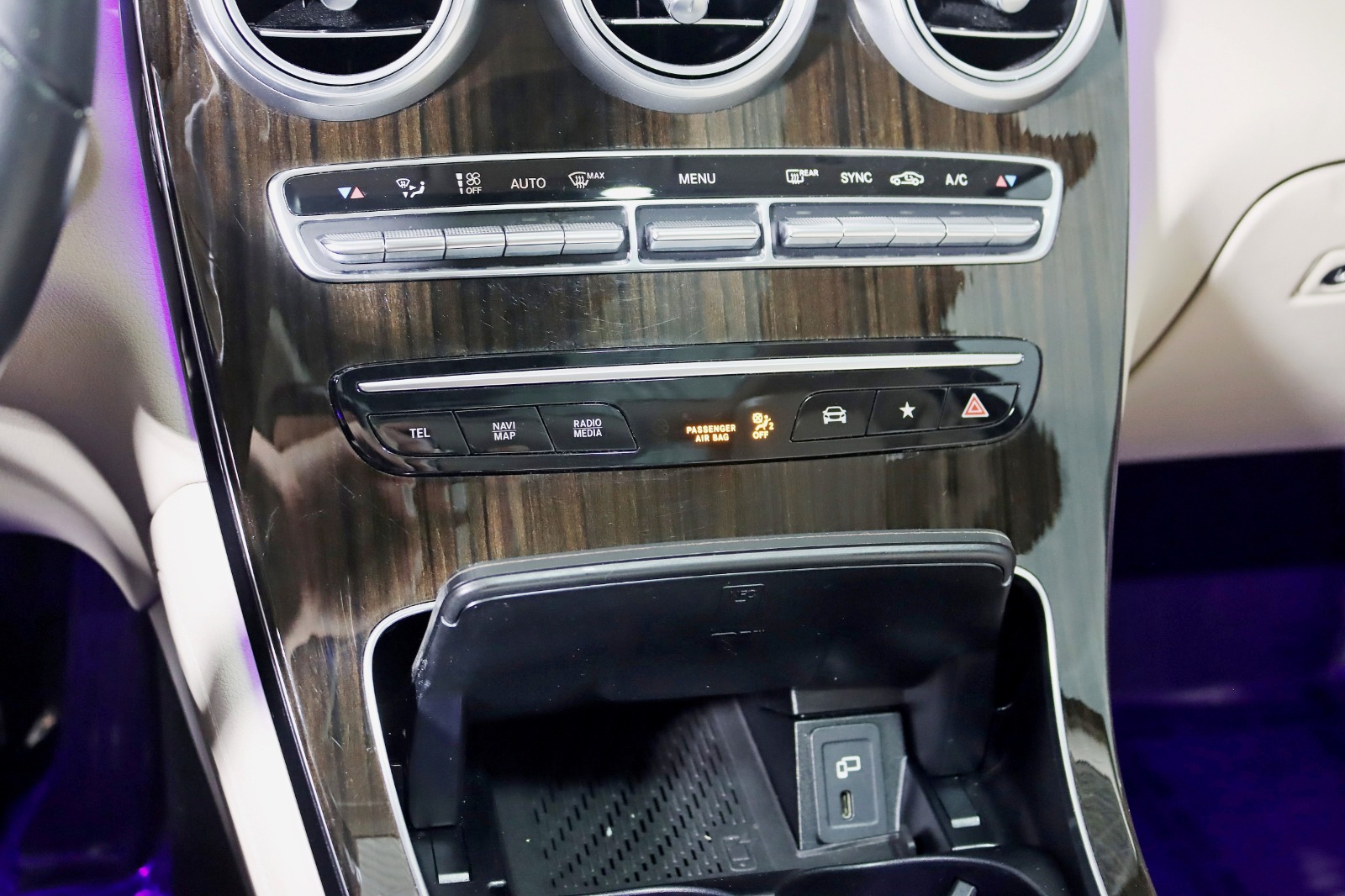 2020 MERCEDES-BENZ GLC-CLASS - Image 29