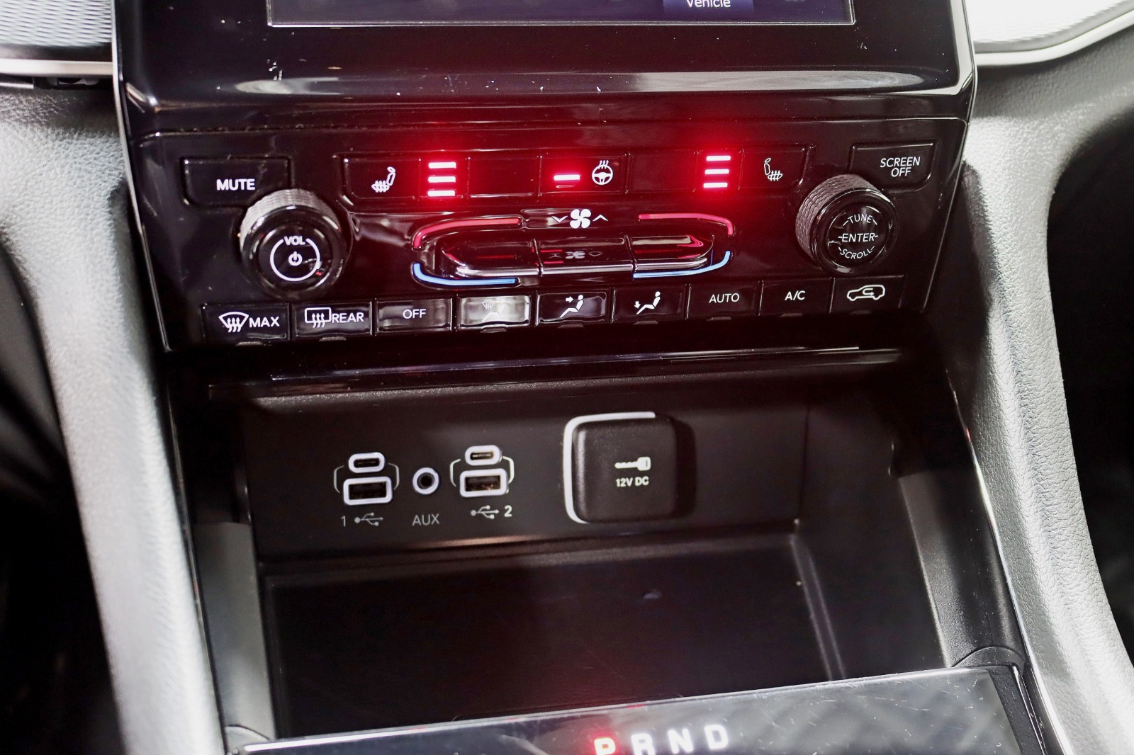 2023 JEEP GRAND CHEROKEE - Image 23