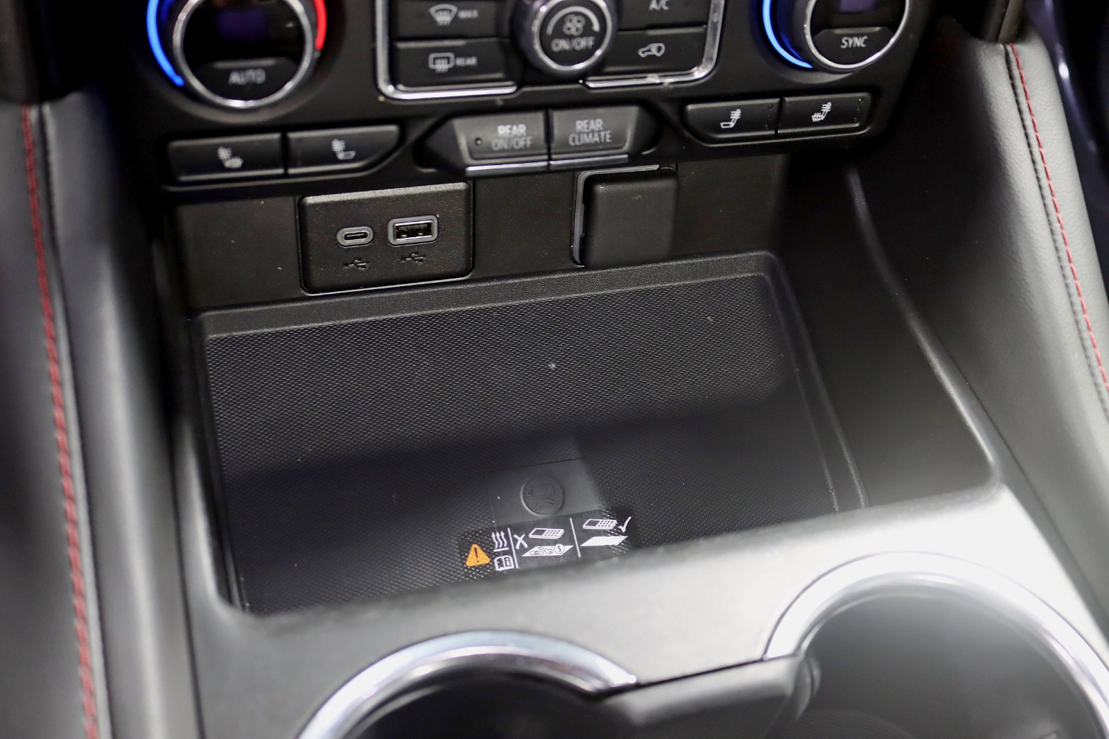 2023 CHEVROLET TAHOE - Image 27