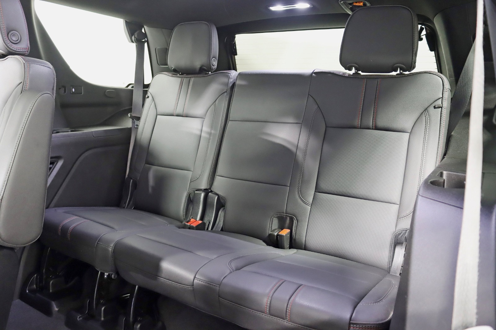 2023 CHEVROLET TAHOE - Image 33