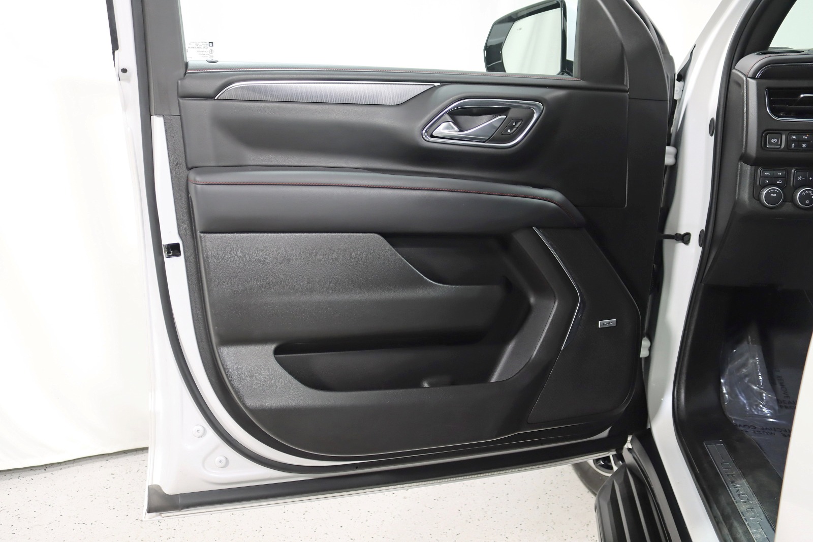 2023 CHEVROLET TAHOE - Image 37