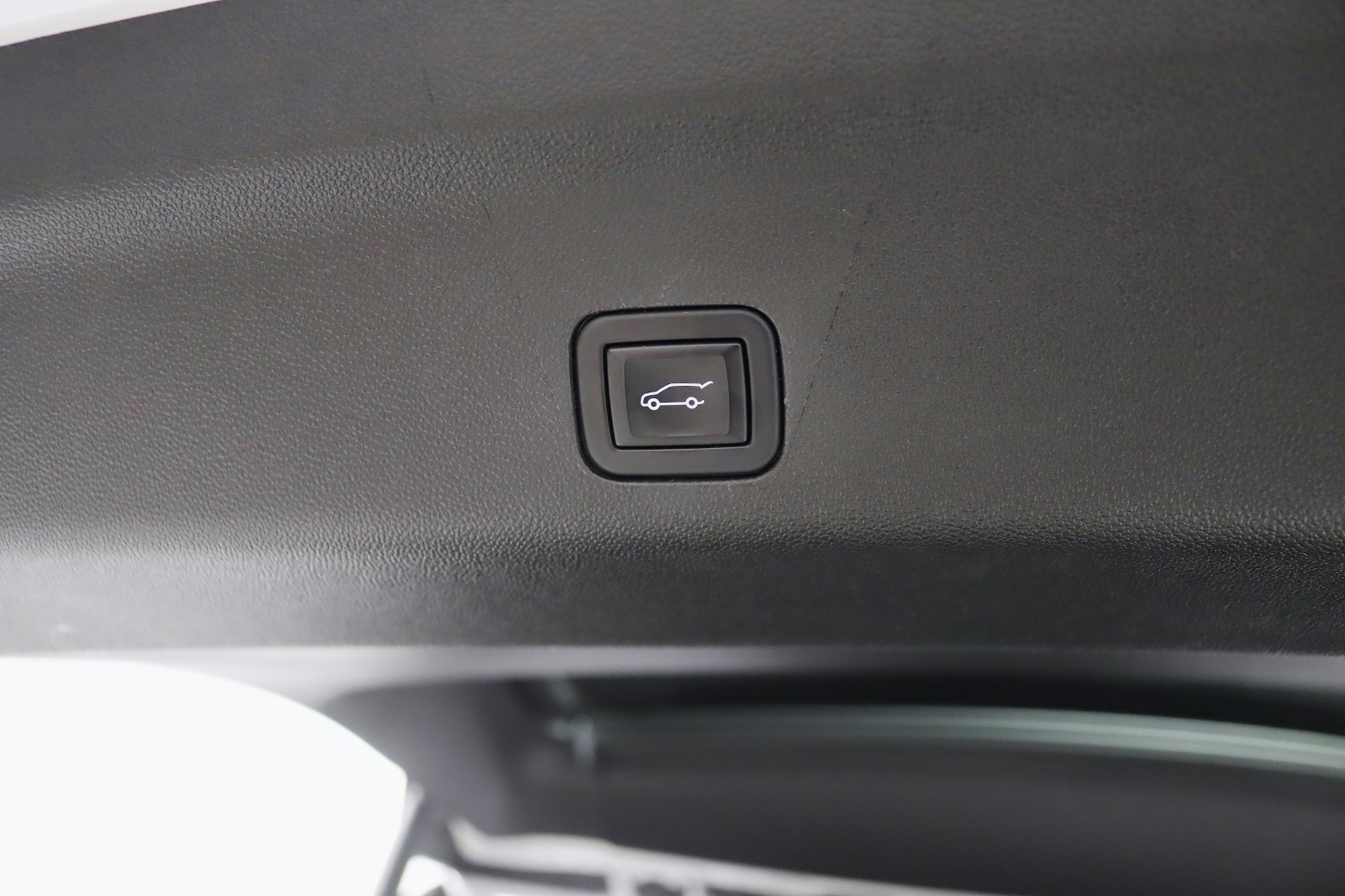 2023 CHEVROLET TAHOE - Image 42