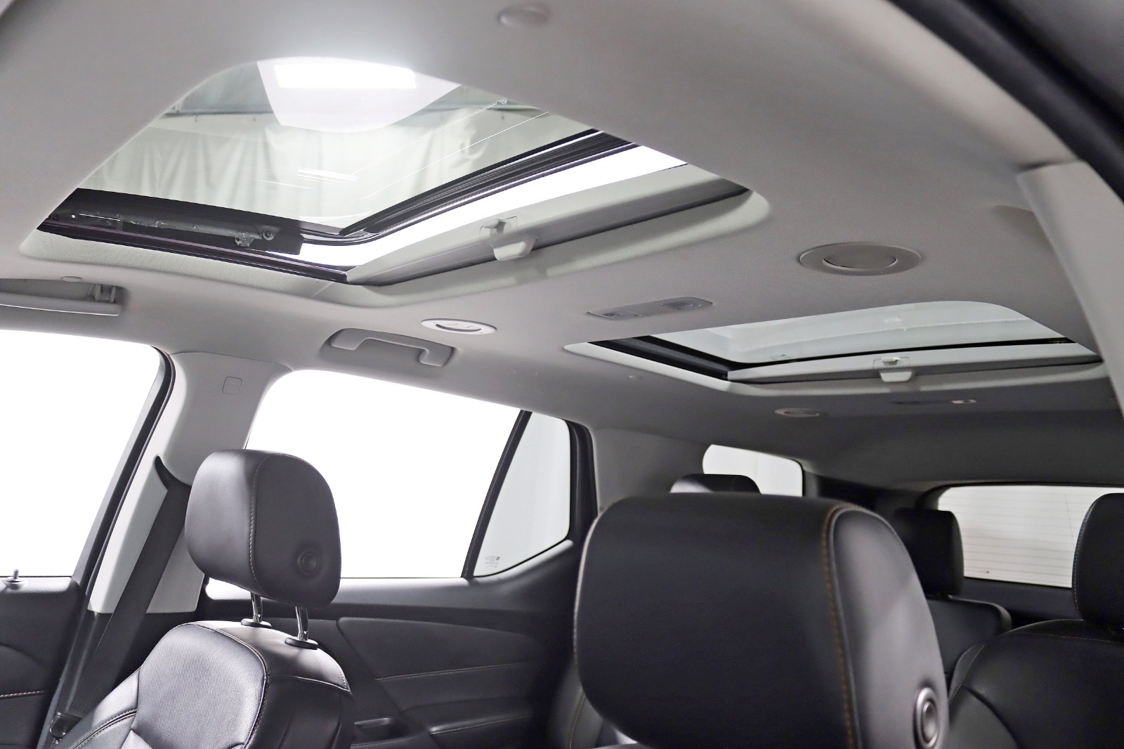 2019 CHEVROLET TRAVERSE - Image 32