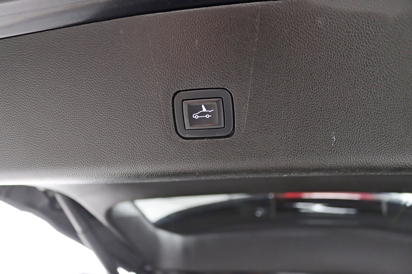 2019 CHEVROLET TRAVERSE - Image 40