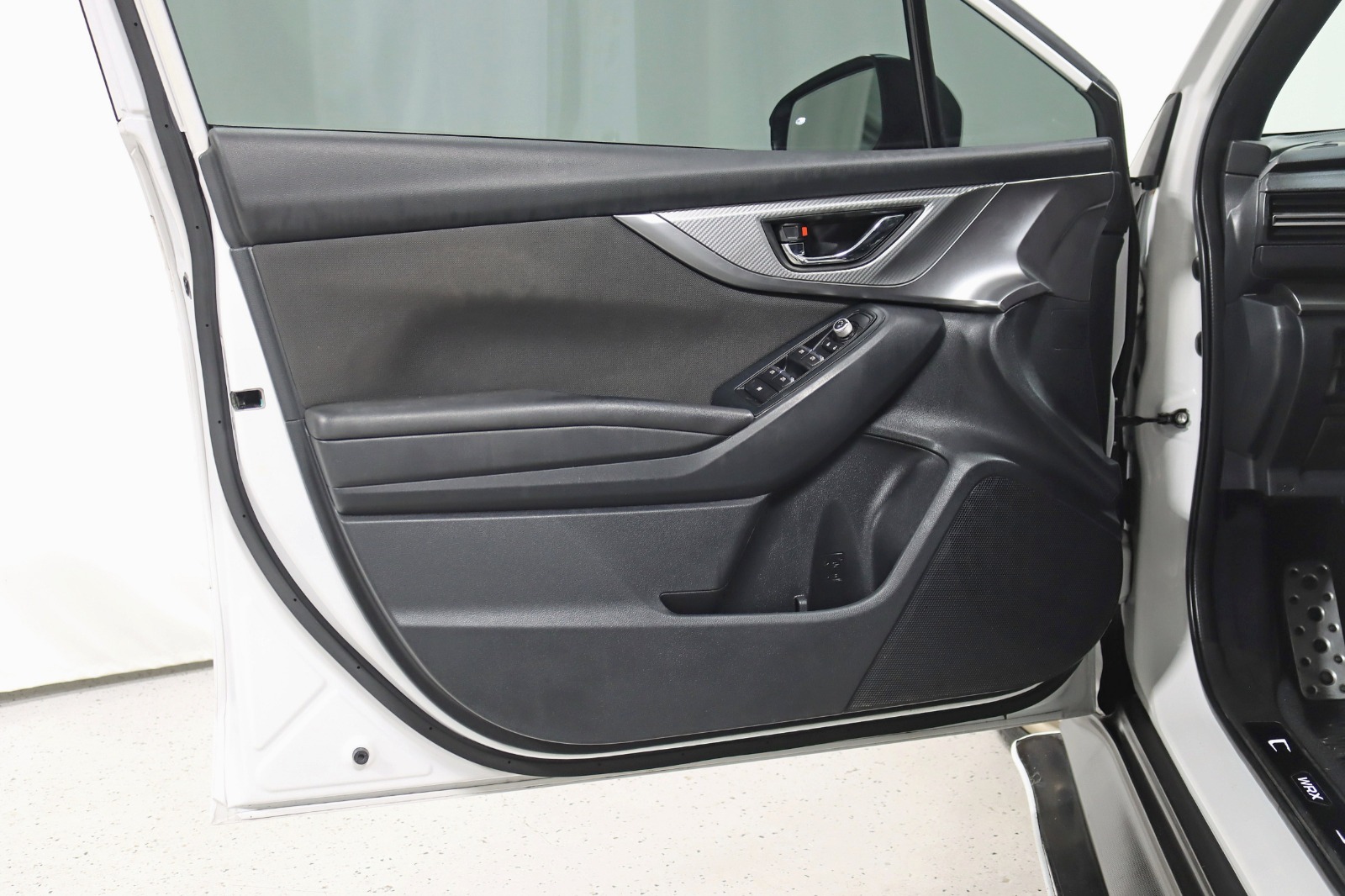 2022 SUBARU WRX - Image 28