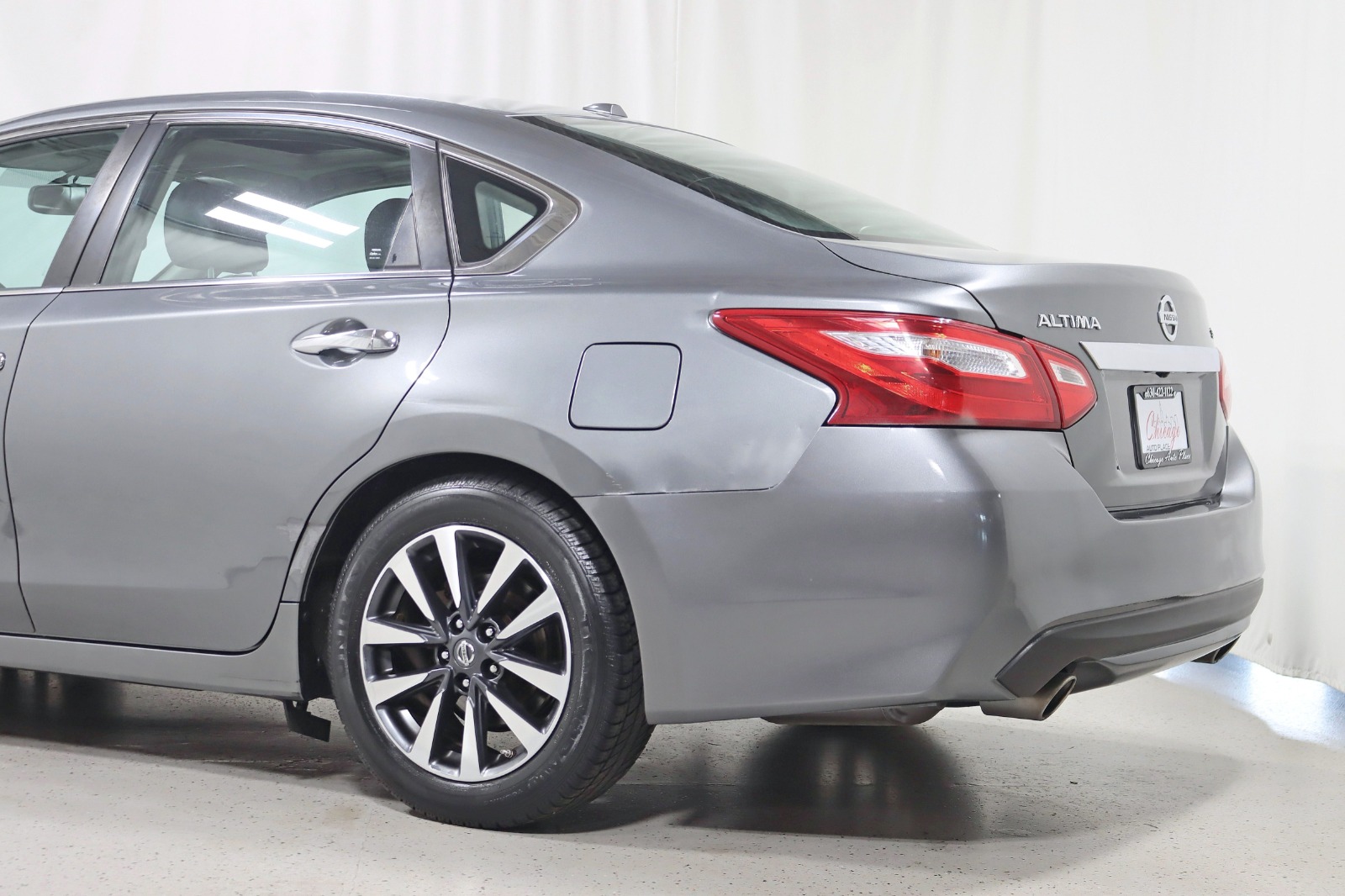 2017 NISSAN ALTIMA - Image 11