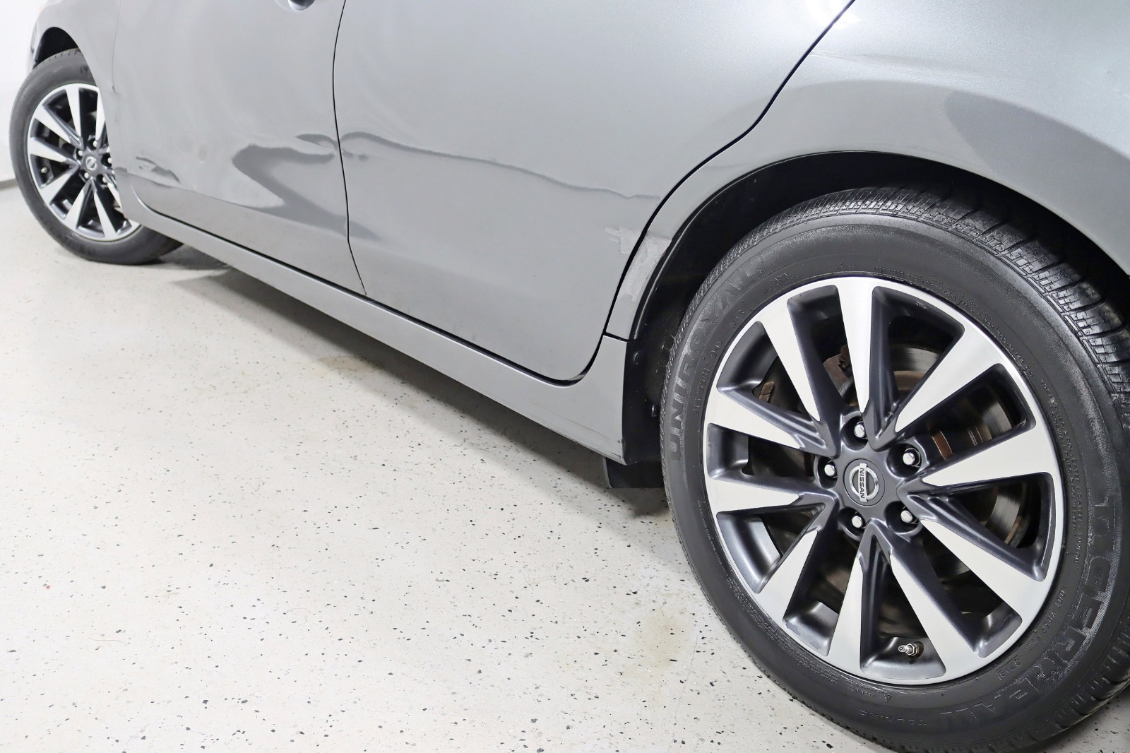 2017 NISSAN ALTIMA - Image 13