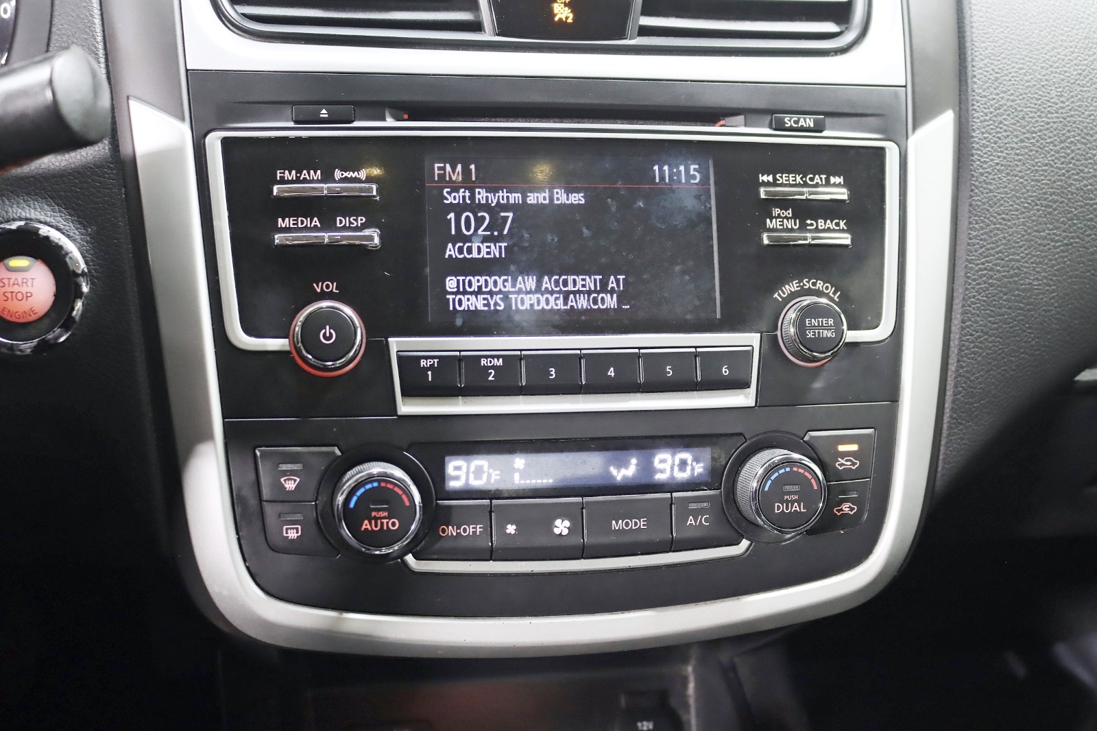 2017 NISSAN ALTIMA - Image 20