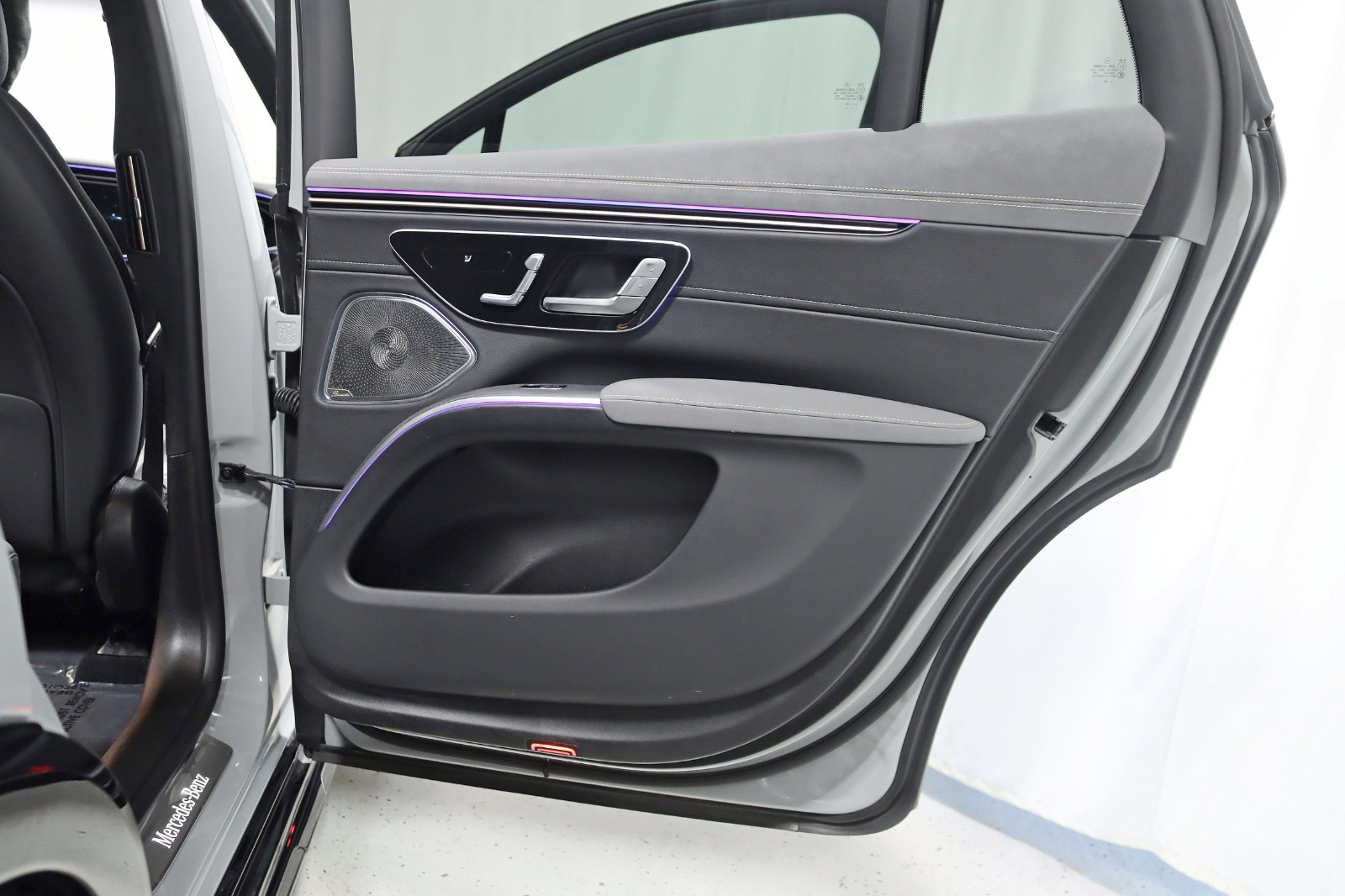 2023 MERCEDES-BENZ EQS-CLASS SUV - Image 45