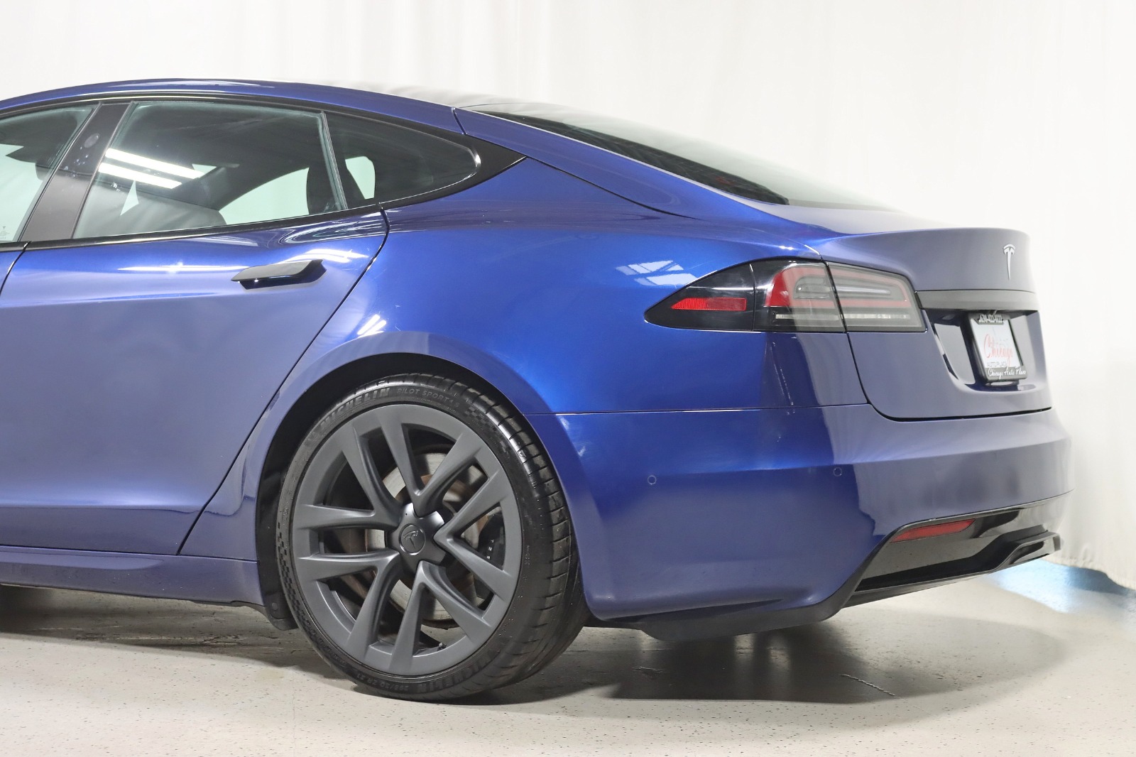 2022 TESLA MODEL S - Image 11