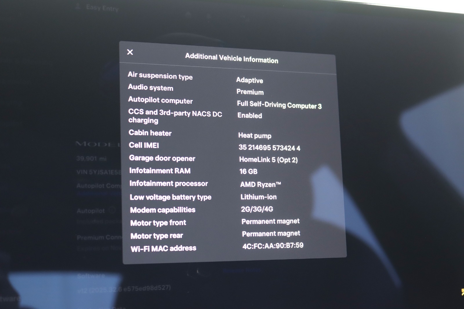 2022 TESLA MODEL S - Image 28