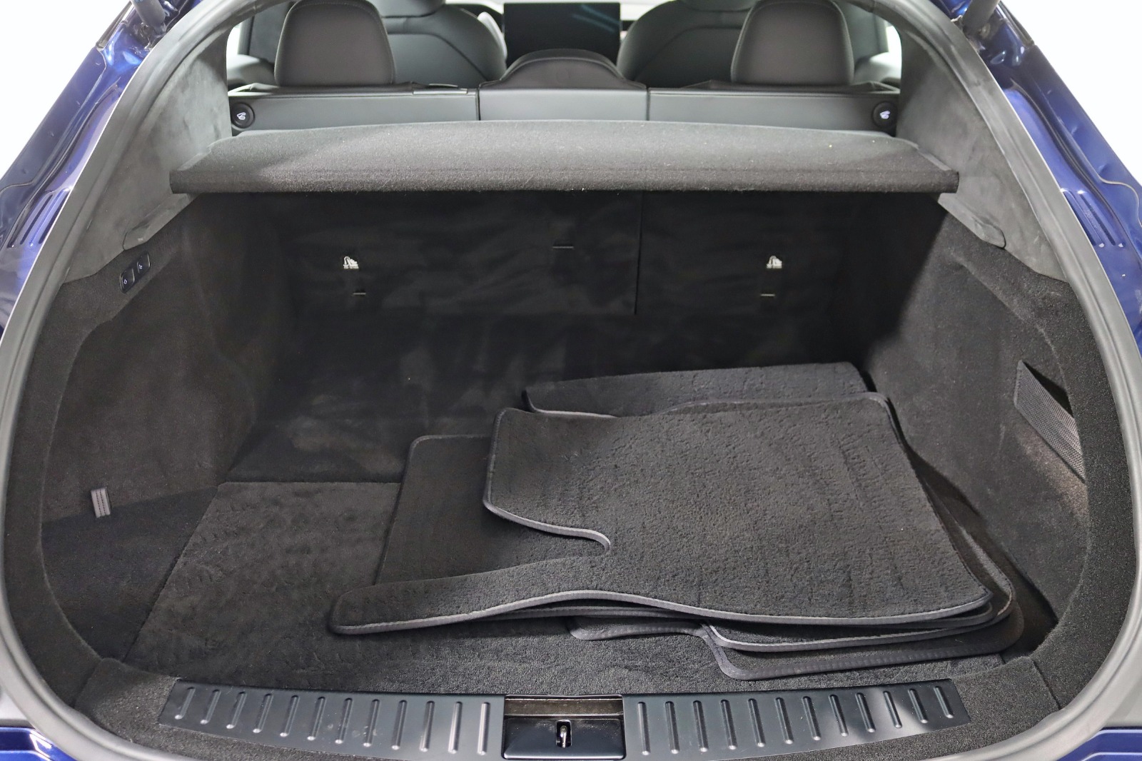 2022 TESLA MODEL S - Image 36