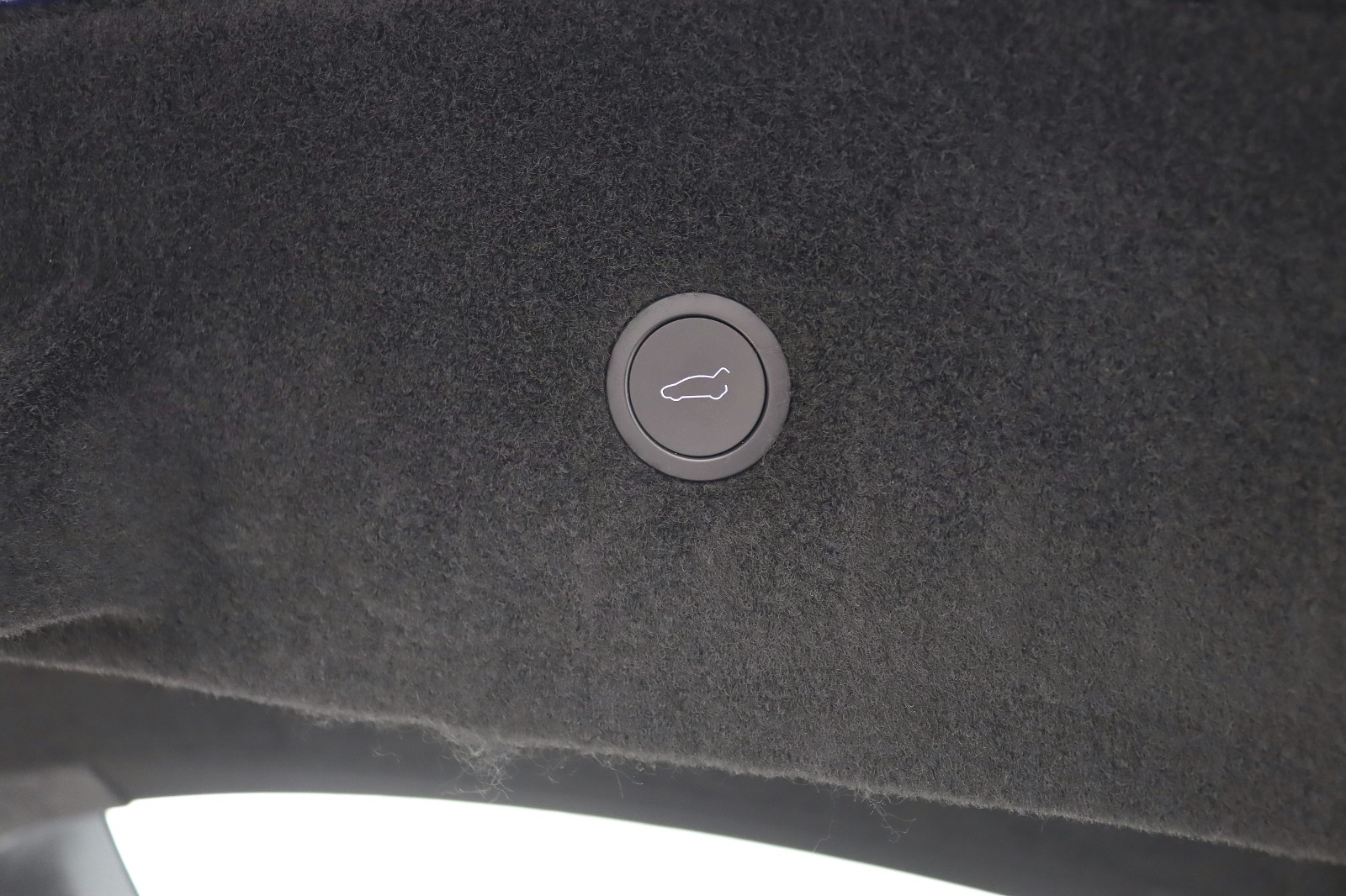 2022 TESLA MODEL S - Image 37