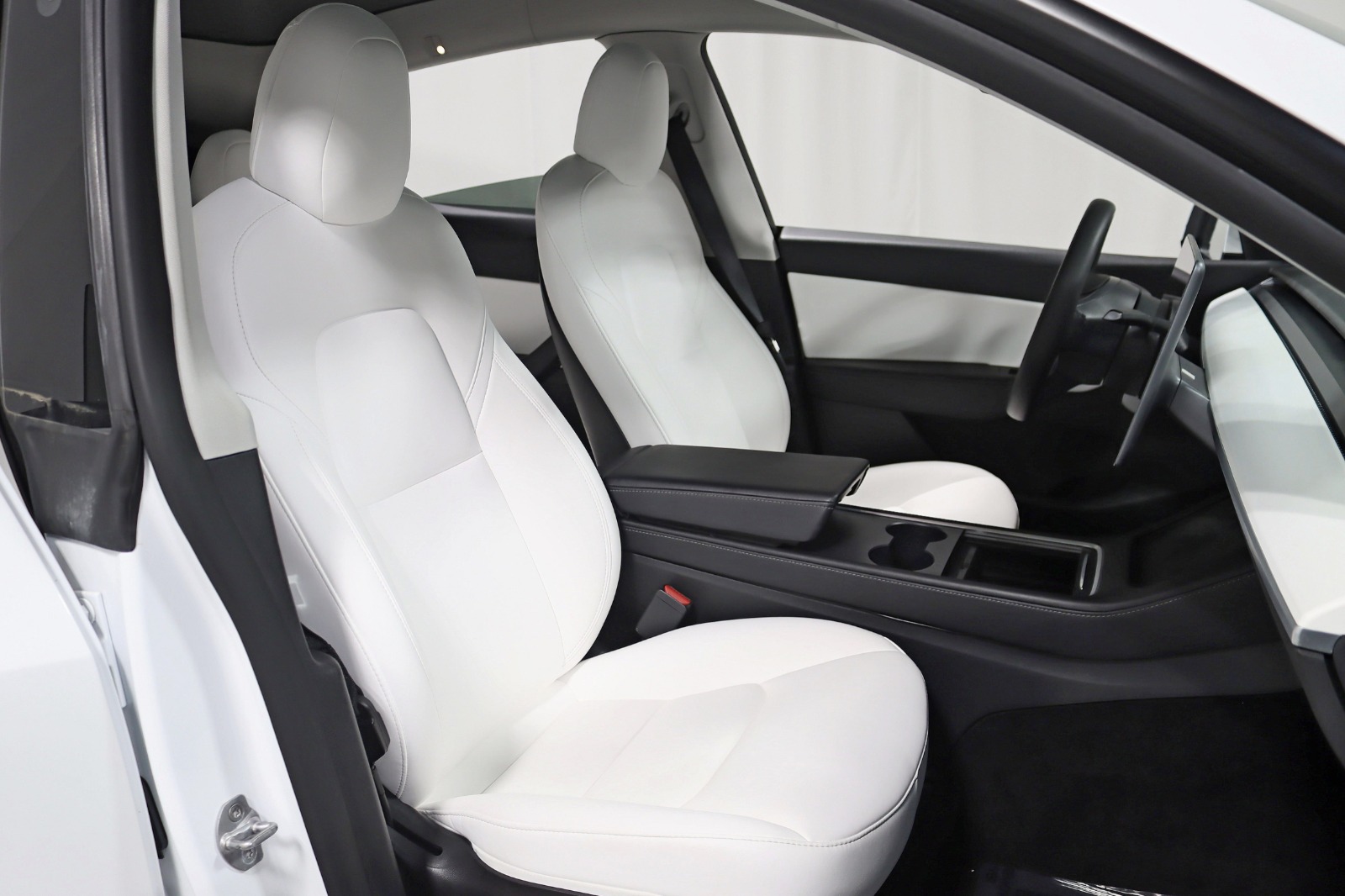 2022 TESLA MODEL Y - Image 29